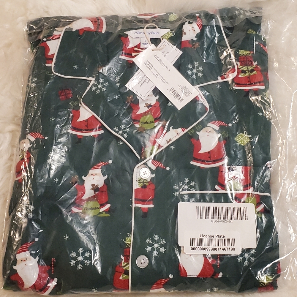 The Company Store men's Flannel PJ set - Santa print - green